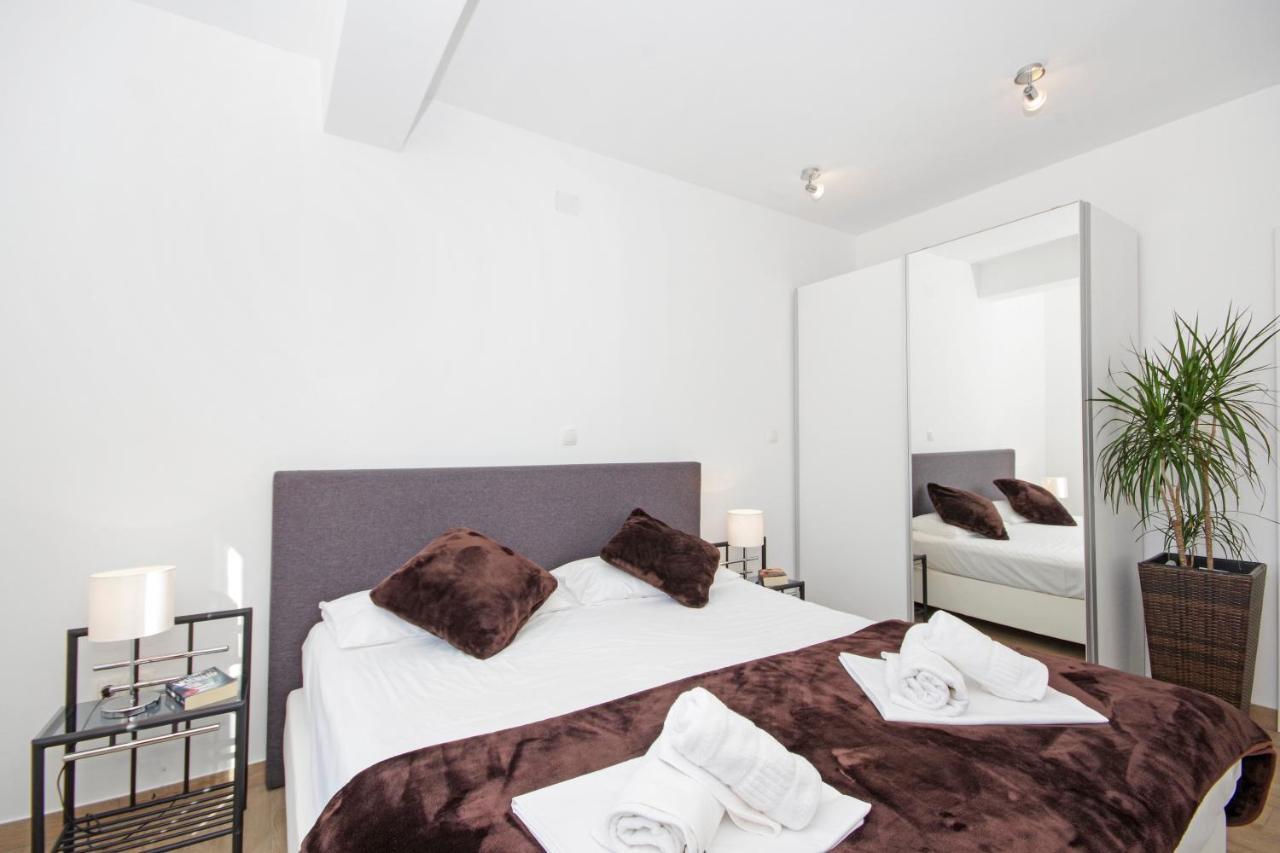 Apartment Laura Privlaka  Buitenkant foto