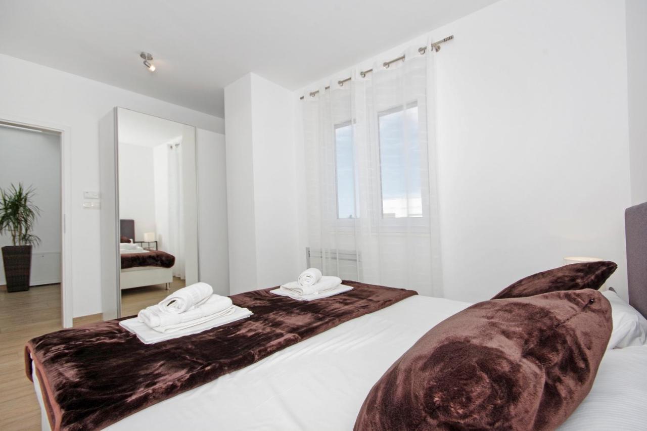 Apartment Laura Privlaka  Buitenkant foto